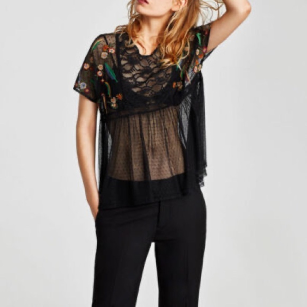 Zara Women’s Sheer Floral Embroidered Short Sleeve - Black Blouse | Medium